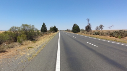 3800km Ridden From Perth And Still Nothing To See On These Roads...